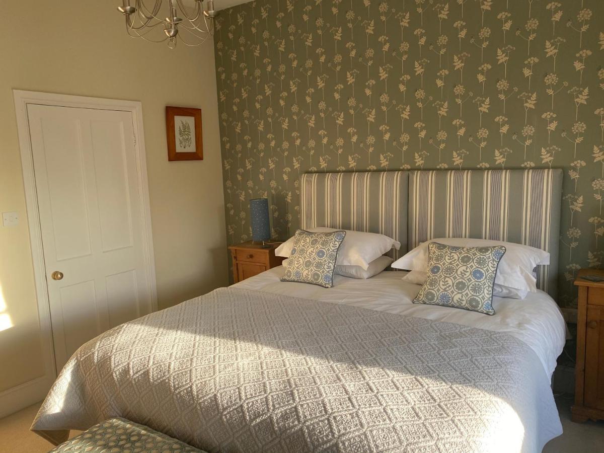 Burleigh House B And B Bed & Breakfast Tenbury Exterior photo